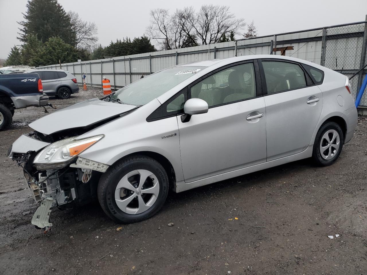 2015 TOYOTA PRIUS