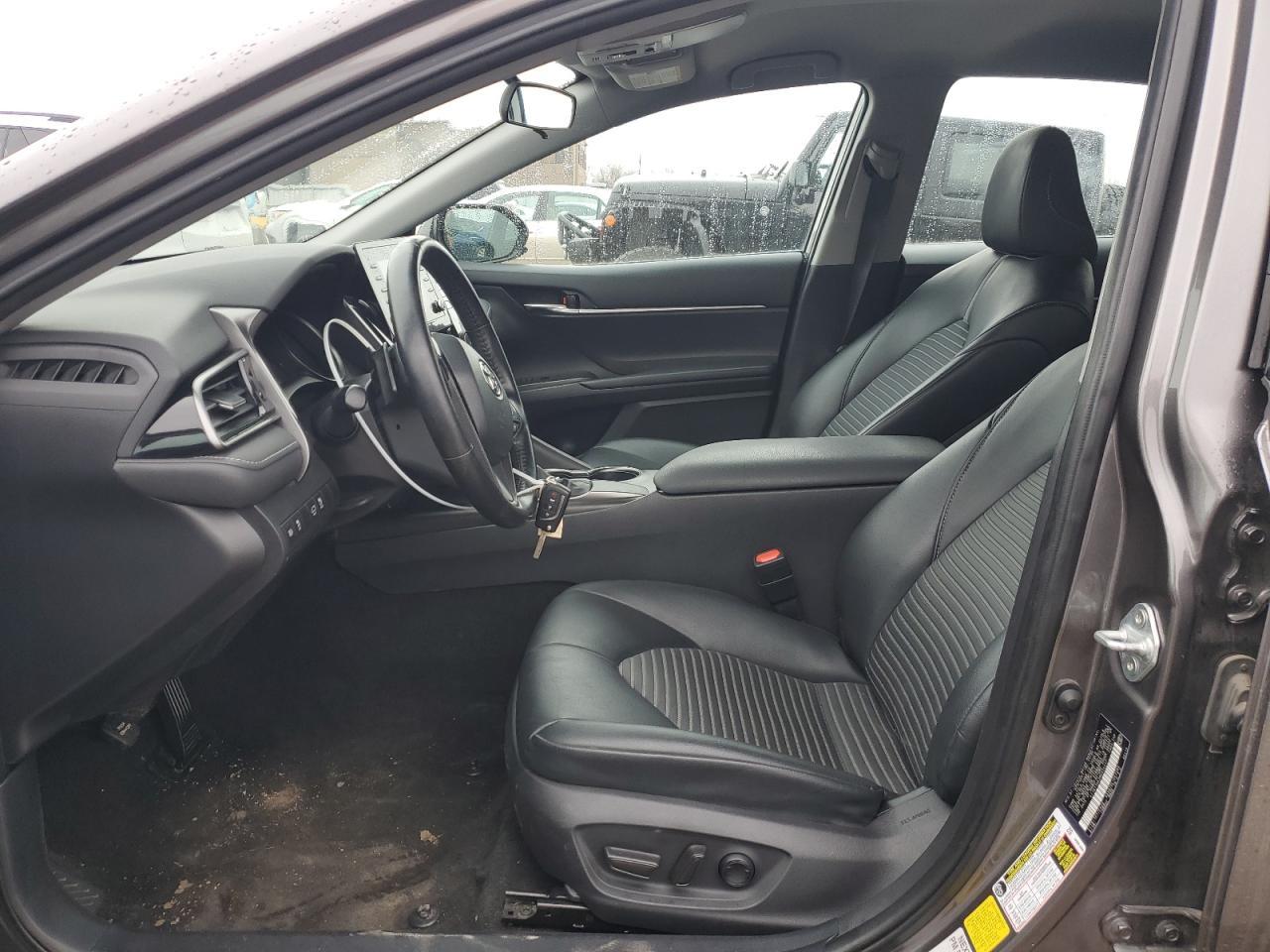 2021 TOYOTA CAMRY SE - Фото 7