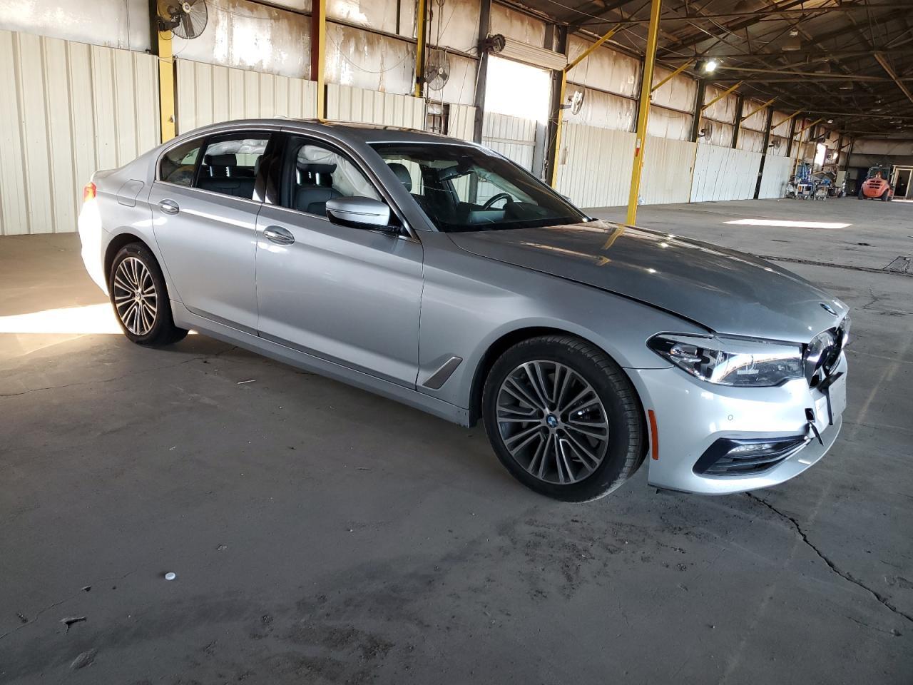 2018 BMW 530 I - Фото 4
