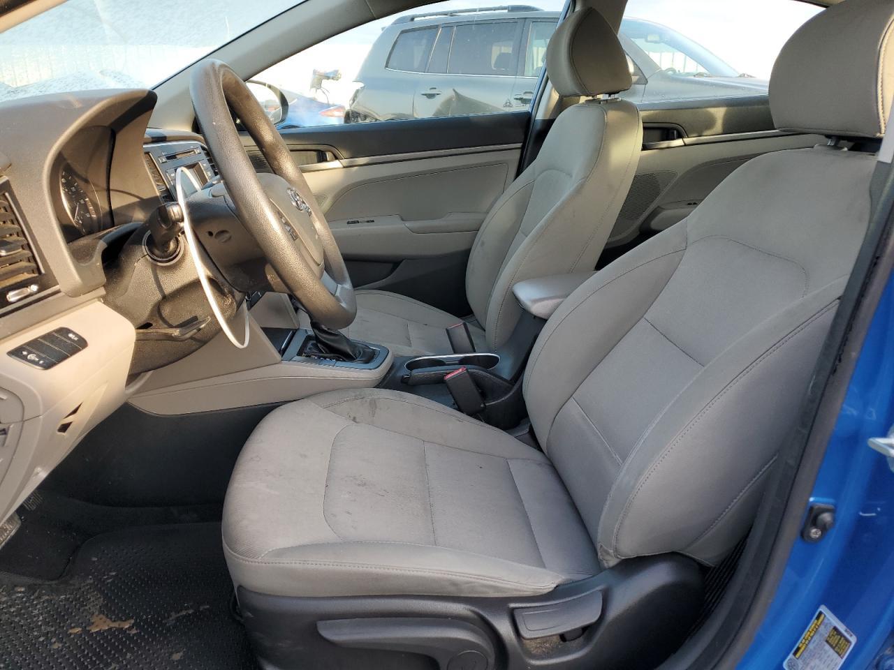 2017 HYUNDAI ELANTRA SE - Image 7