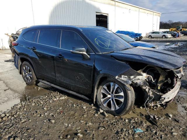 2021 Toyota Highlander Xle - Image 4