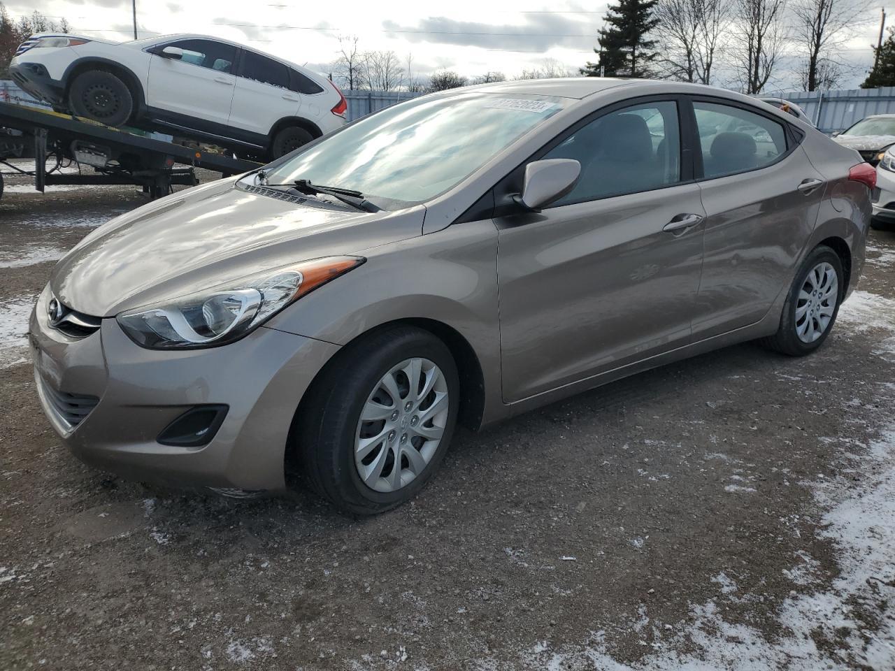 2013 HYUNDAI ELANTRA GL