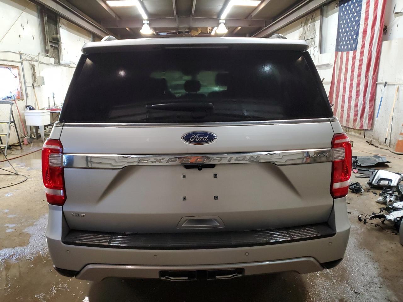 2019 FORD EXPEDITION - Фото 6