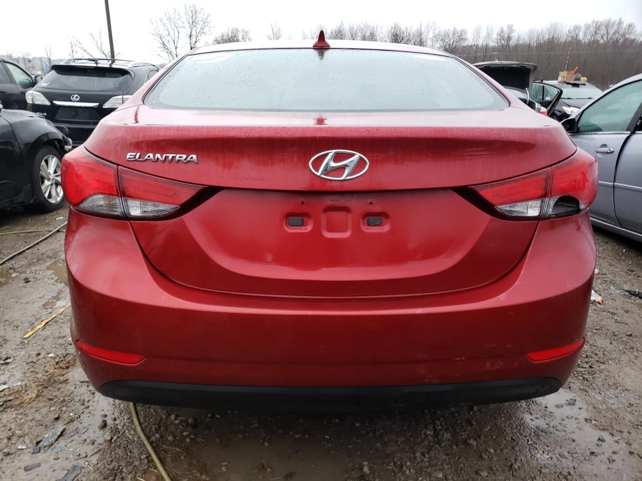 2015 HYUNDAI ELANTRA SE - Image 6