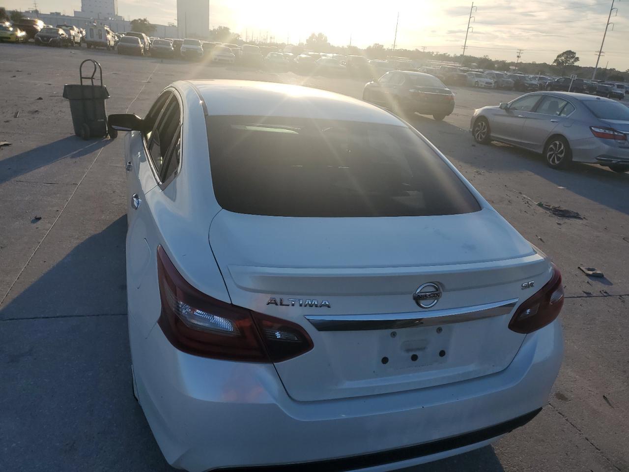 2017 NISSAN ALTIMA 2.5 - Image 6