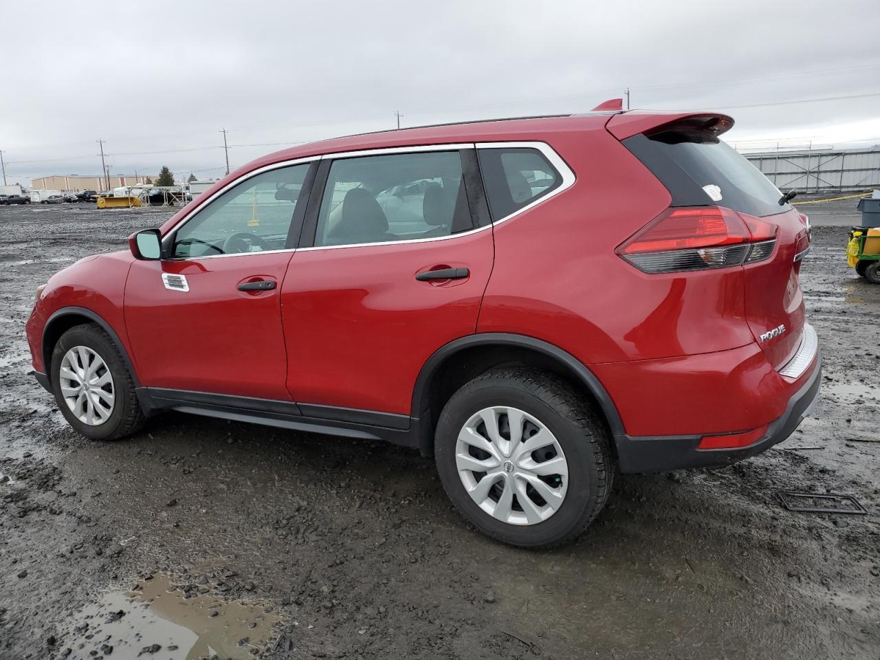 2017 NISSAN ROGUE SV - Фото 2