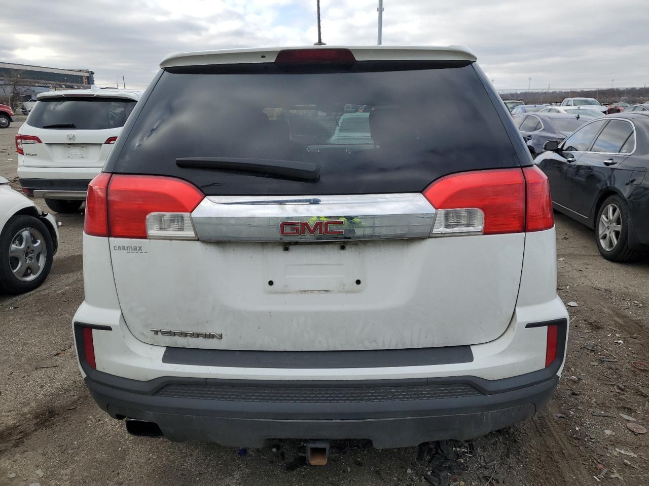 2016 GMC TERRAIN SL - Image 6