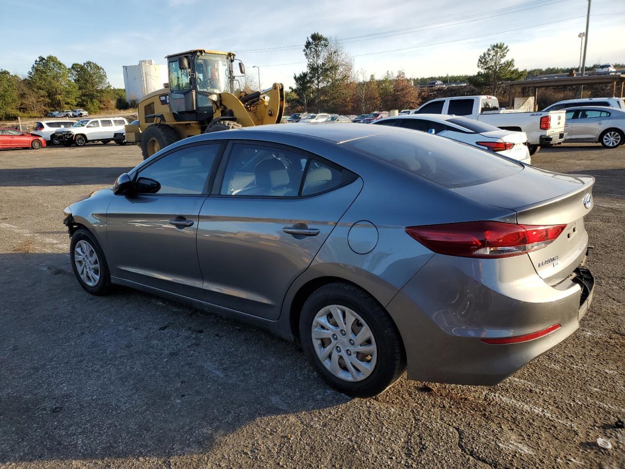 2018 HYUNDAI ELANTRA SE - Фото 2