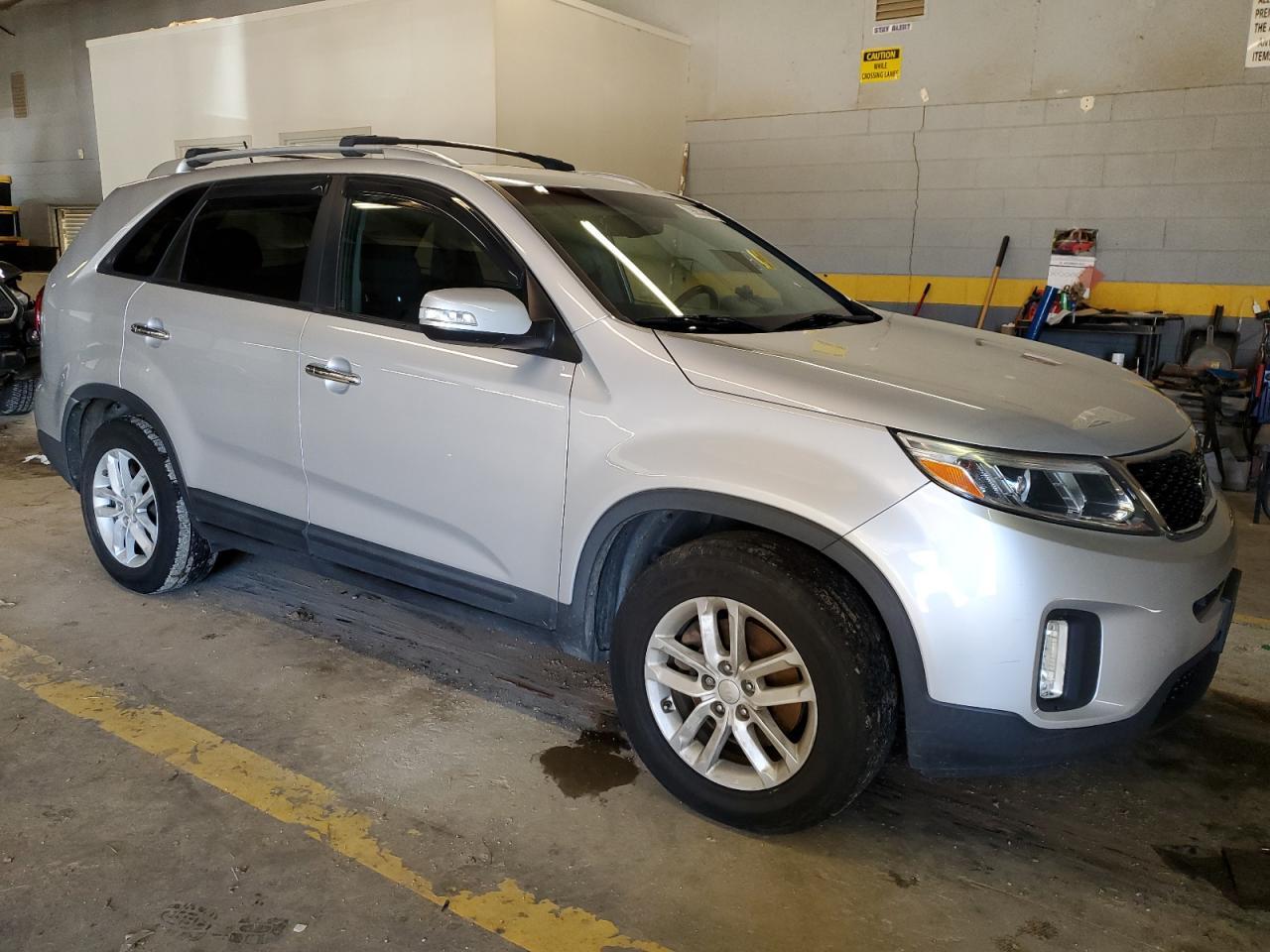2014 KIA SORENTO LX - Фото 4
