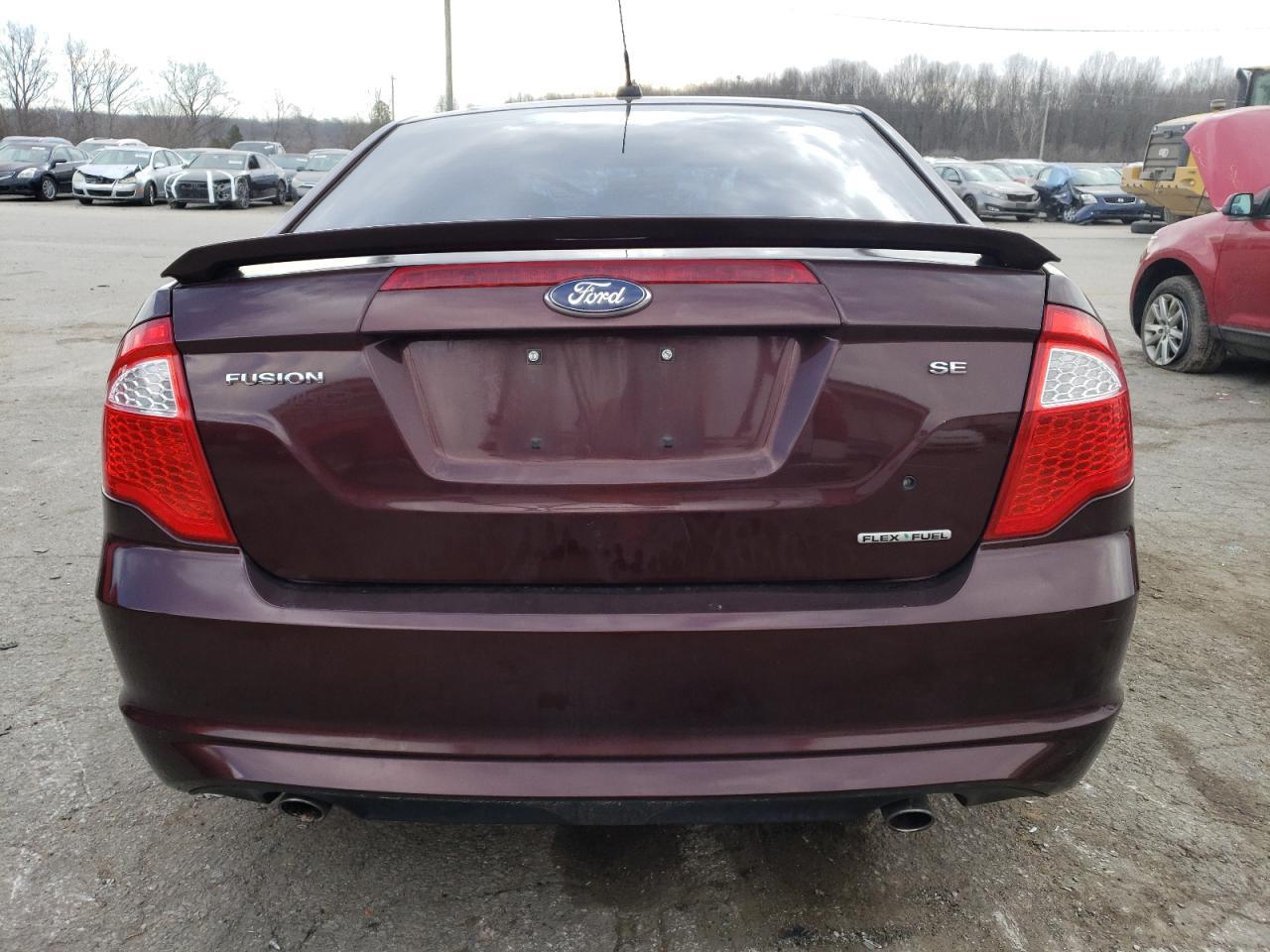 2012 FORD FUSION SE - Image 6