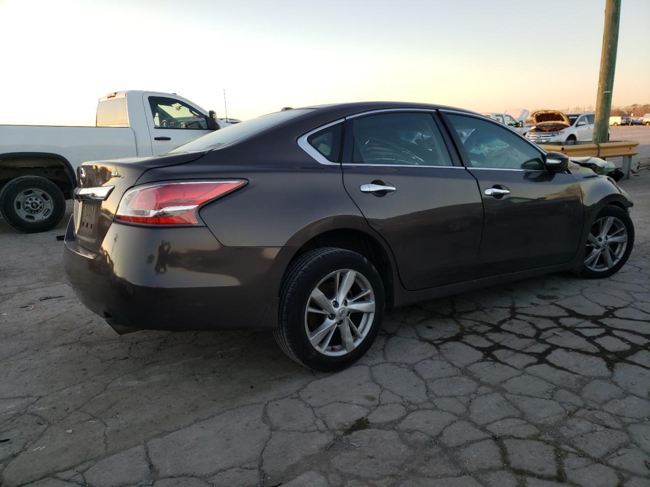 2015 NISSAN ALTIMA 2.5 - Фото 3