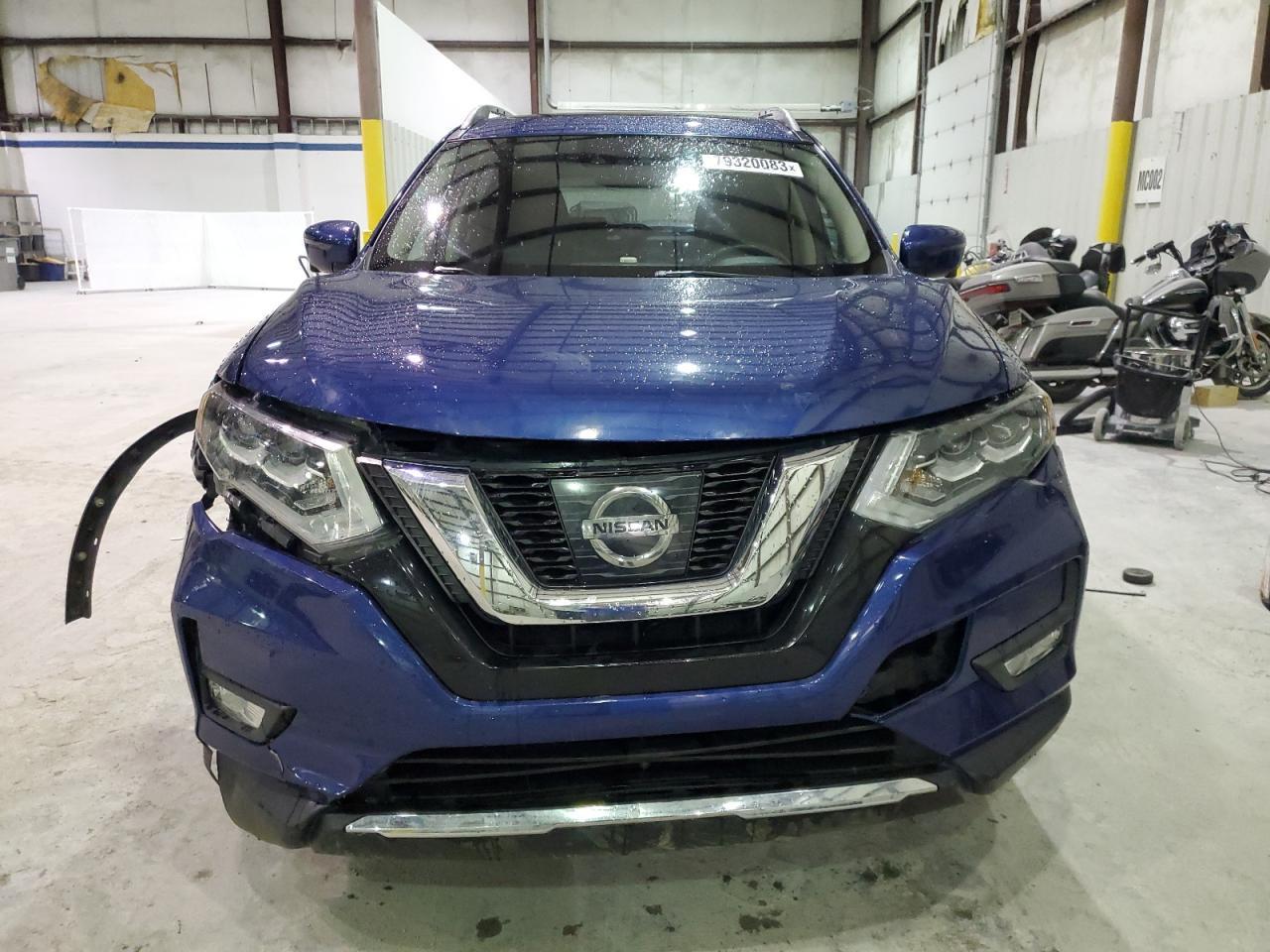 2017 NISSAN ROGUE S - Фото 5