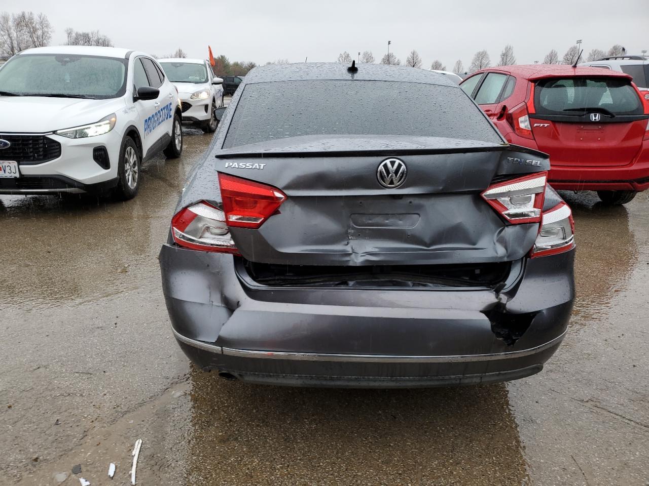 2014 VOLKSWAGEN PASSAT SEL - Фото 6