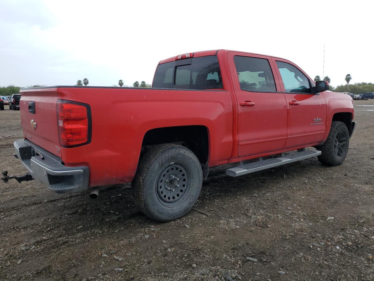2017 CHEVROLET SILVERADO - Image 3