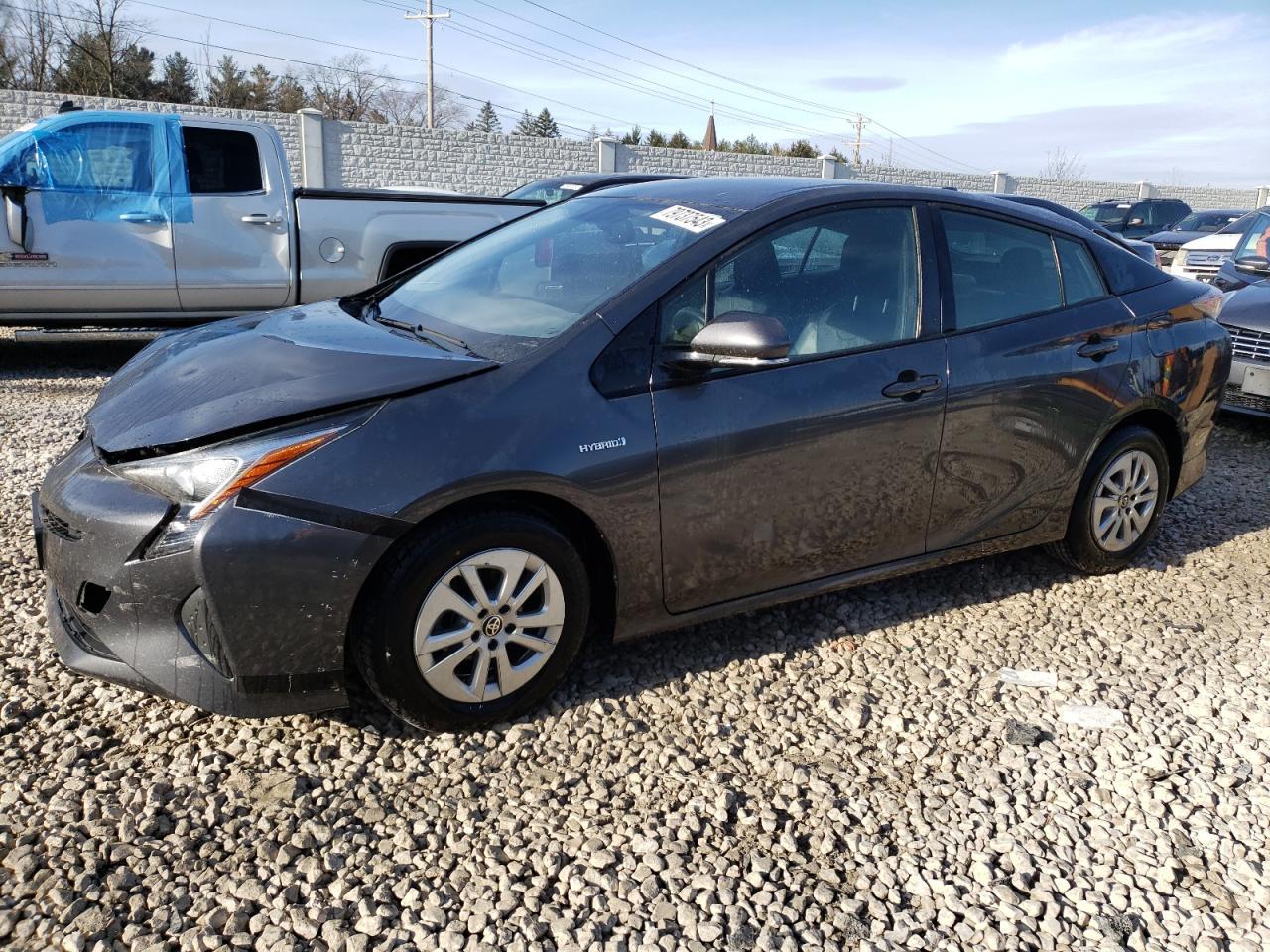 2016 TOYOTA PRIUS
