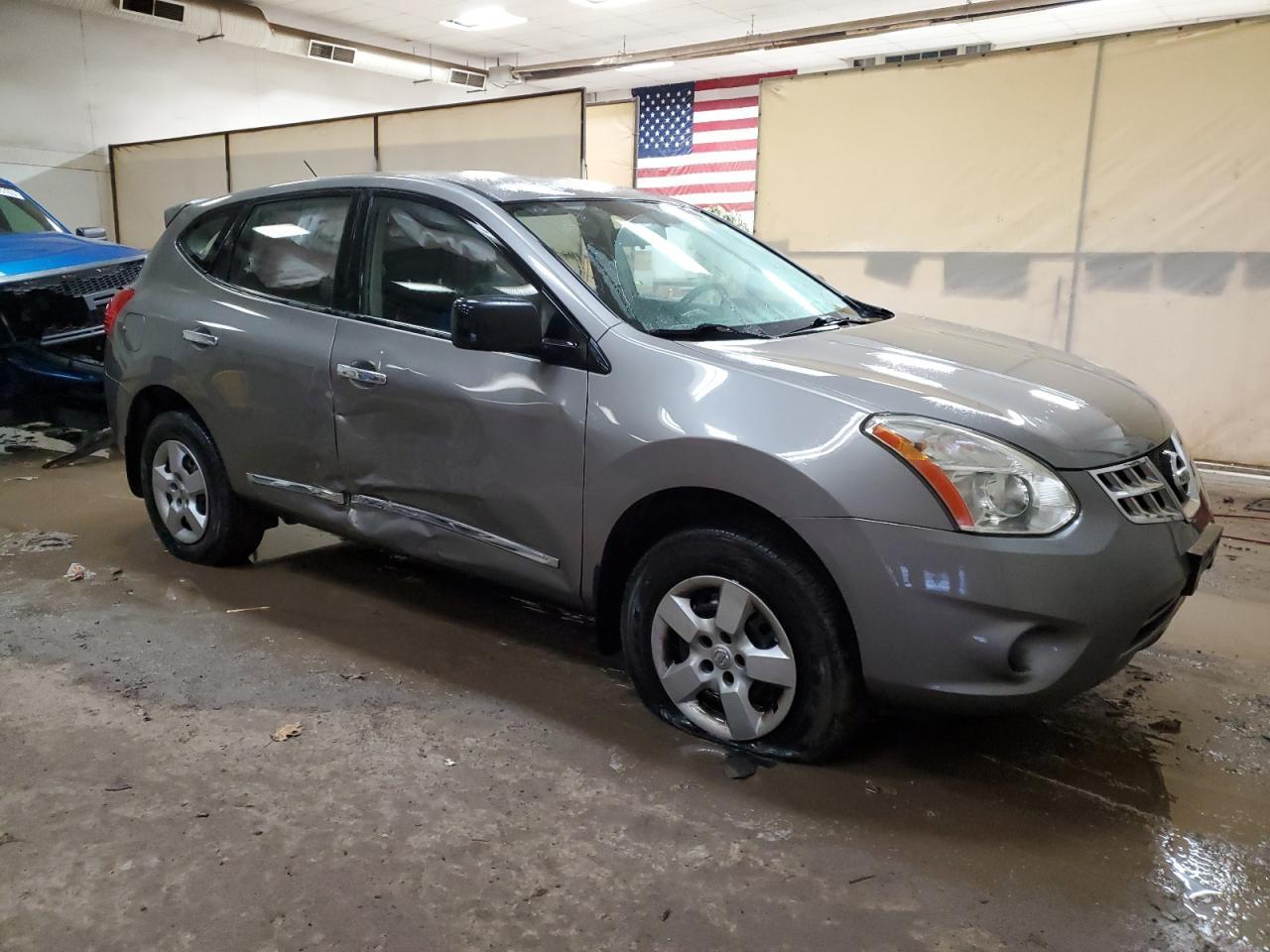 2013 NISSAN ROGUE S - Image 4