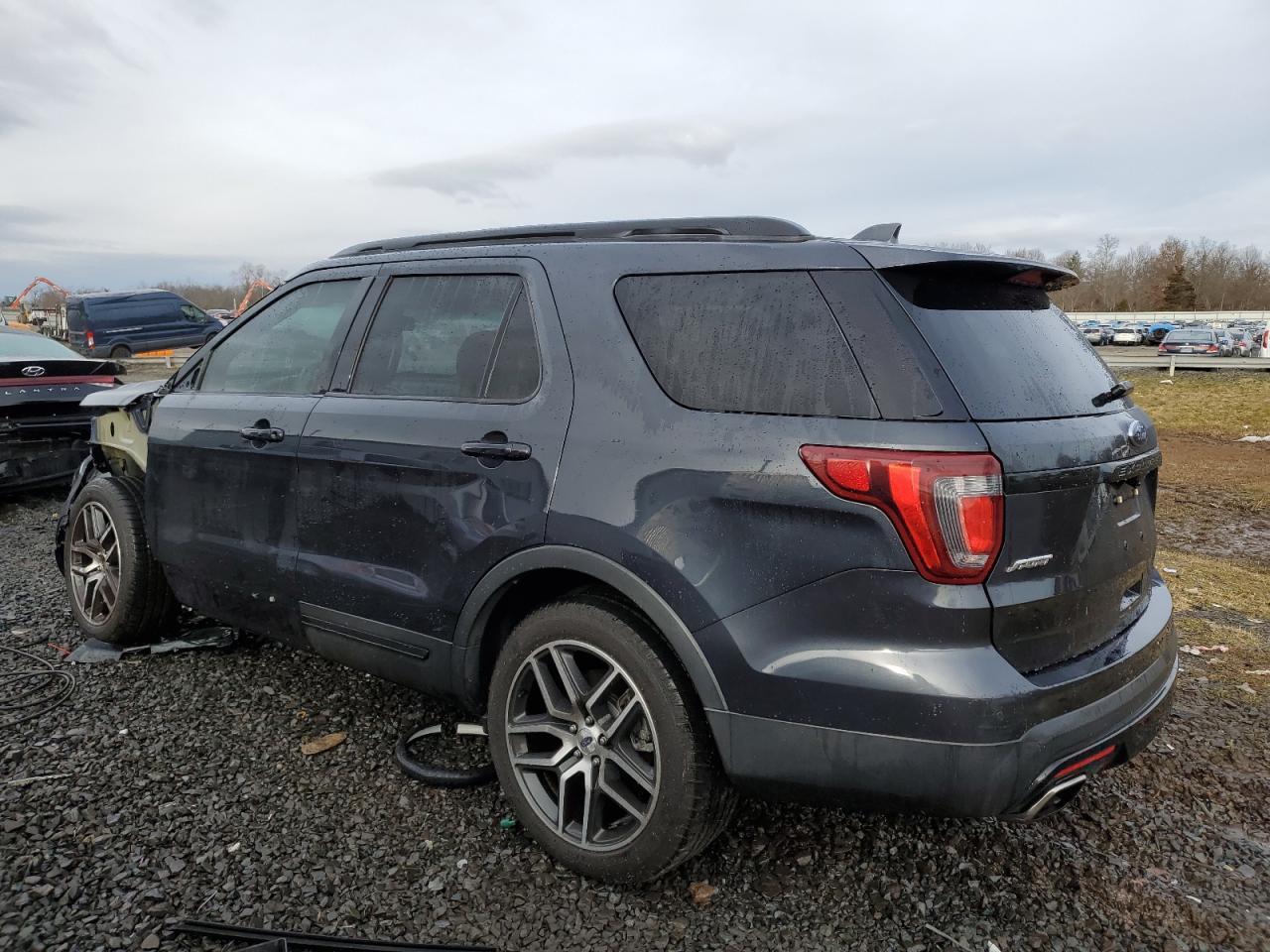 2017 FORD EXPLORER S - Фото 2