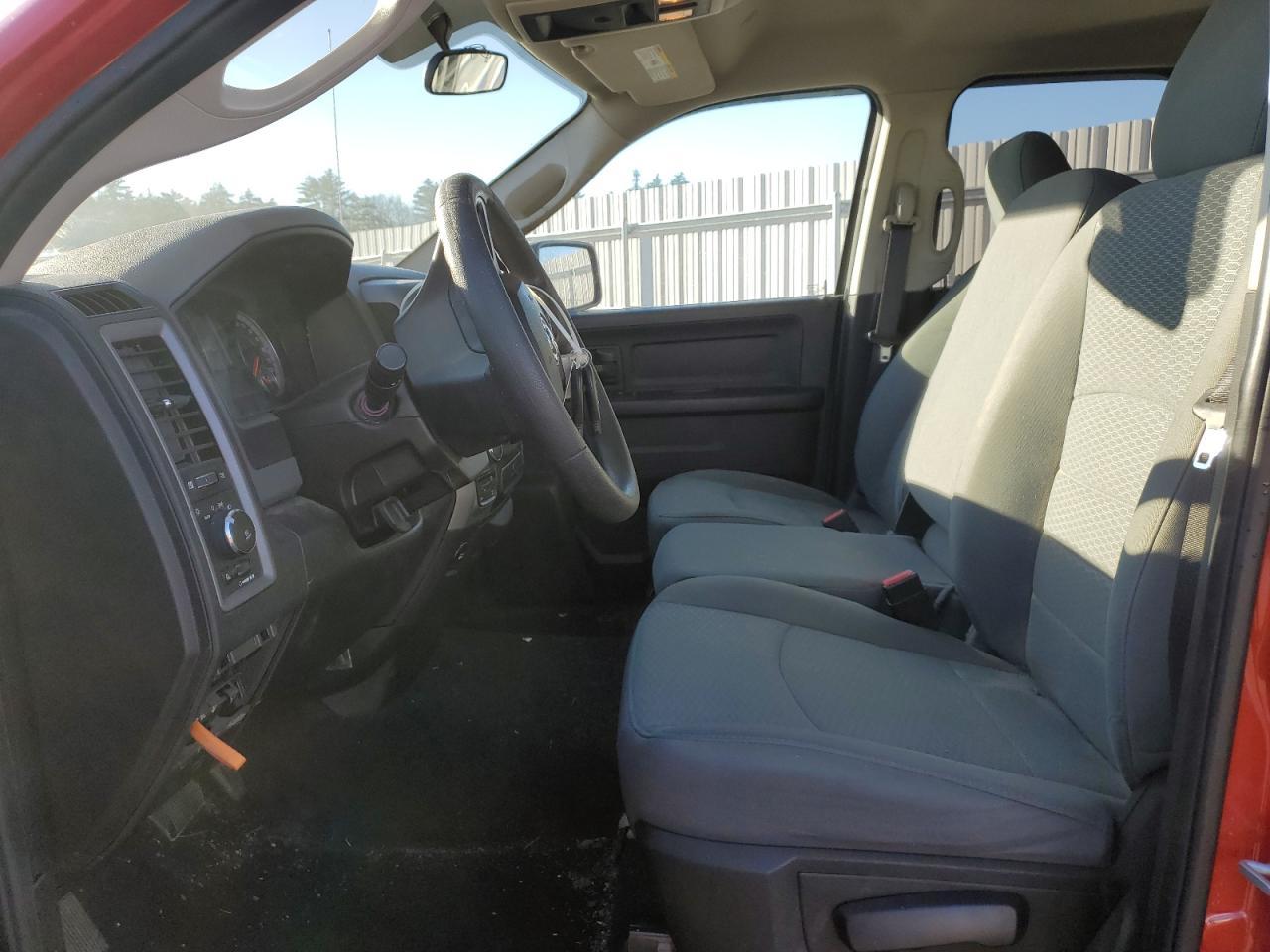 2018 RAM 1500 ST - Image 7