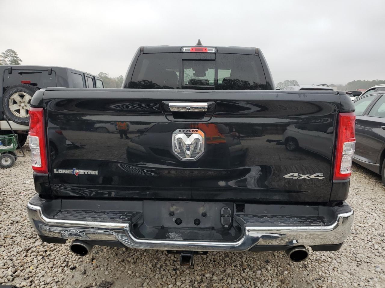 2019 RAM 1500 BIG H - Фото 6