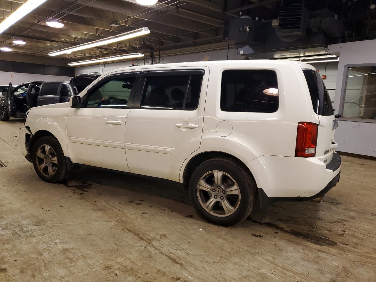 2015 HONDA PILOT EXL - Фото 2