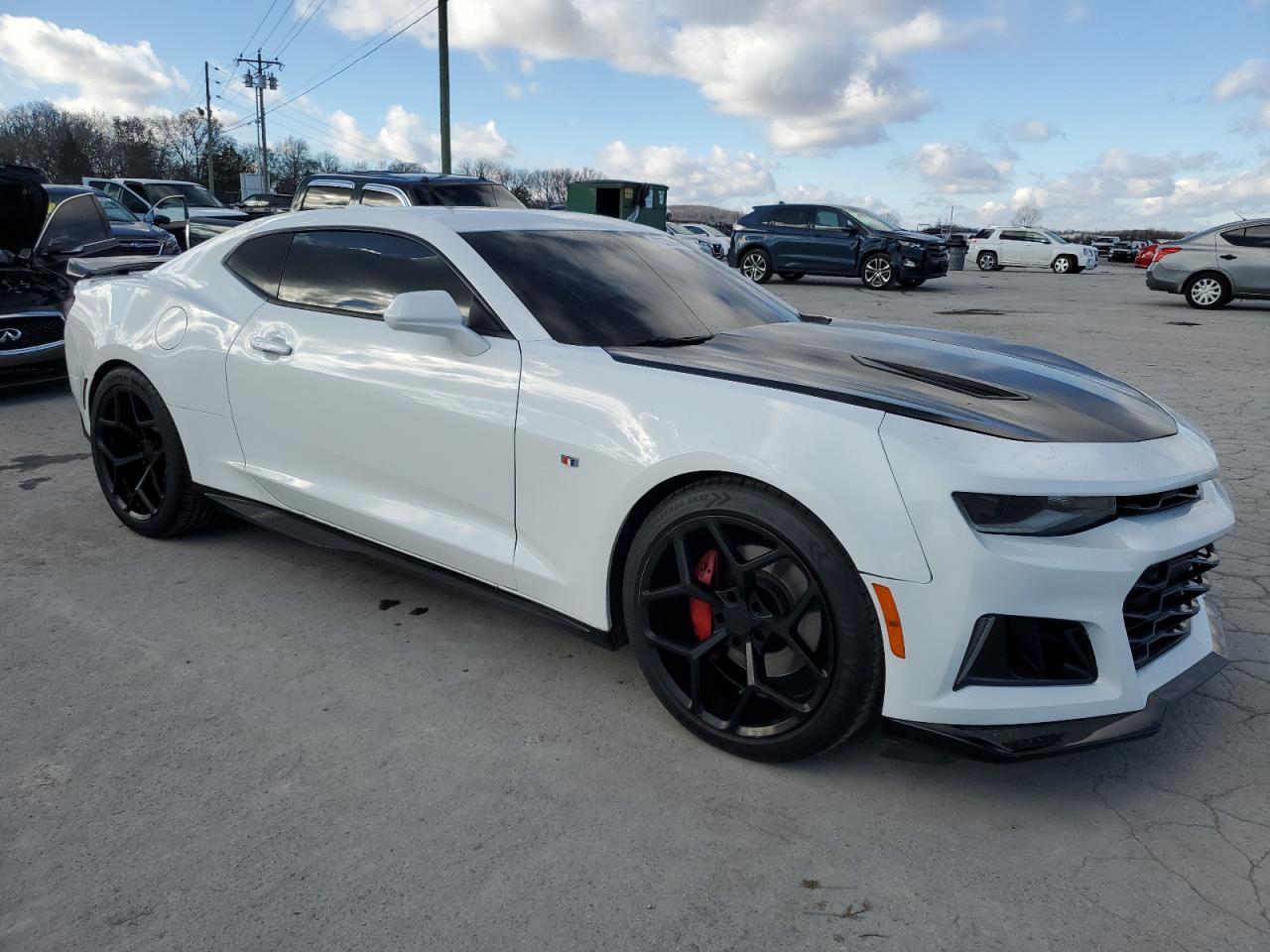 2016 CHEVROLET CAMARO SS - Фото 4