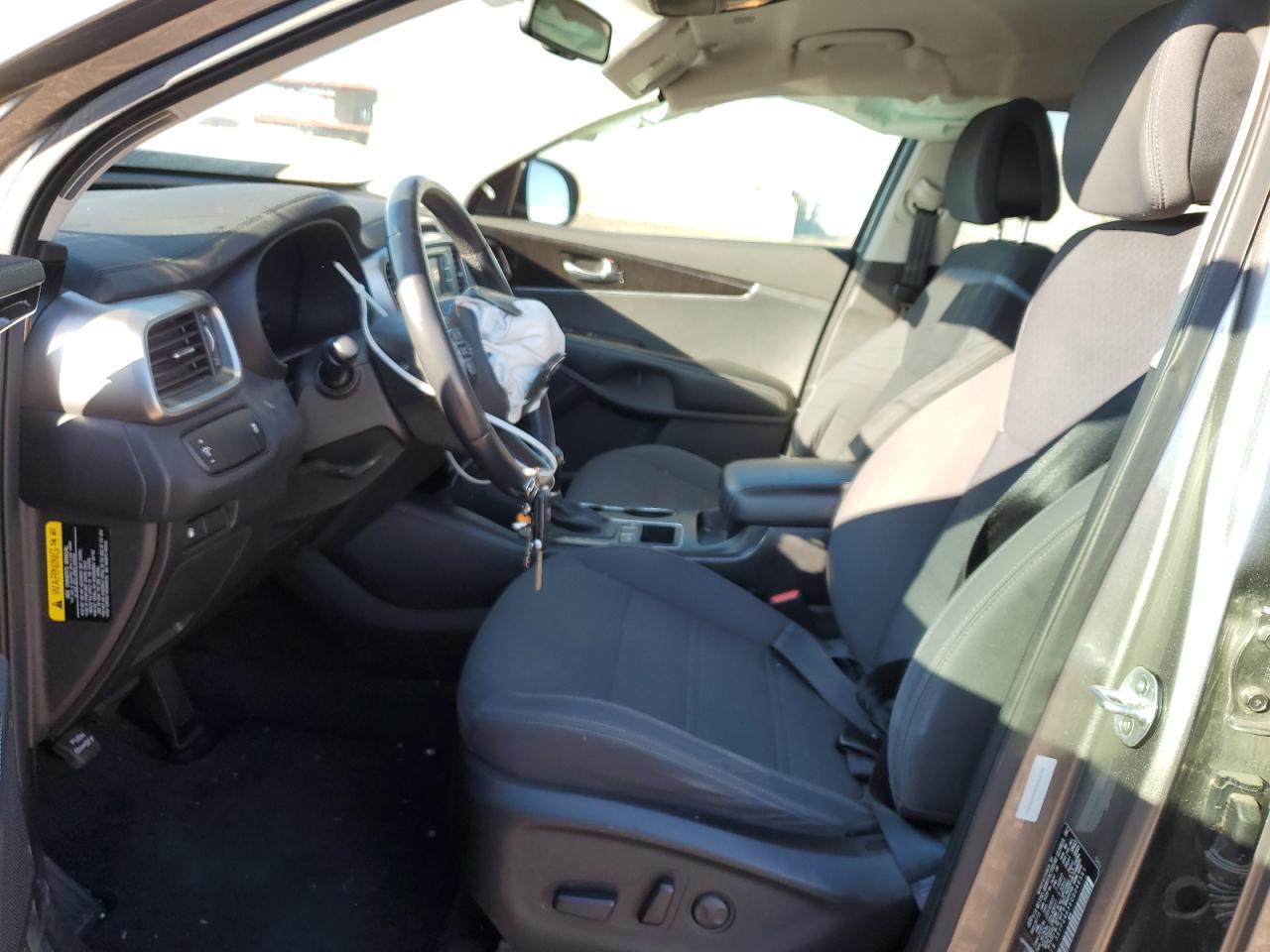 2016 KIA SORENTO LX - Image 7