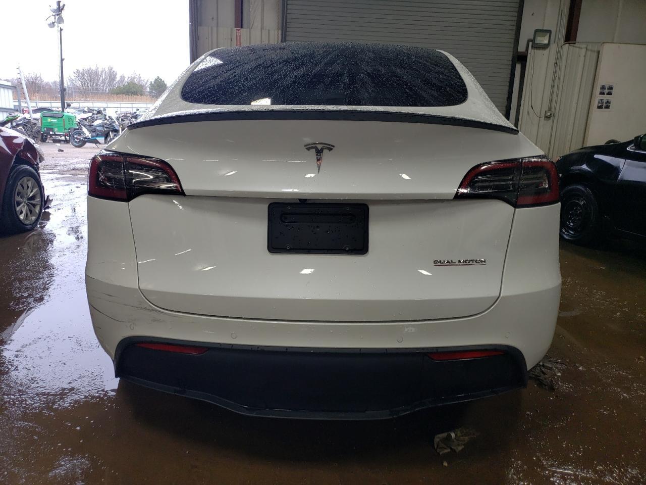 2022 TESLA MODEL Y - Image 6