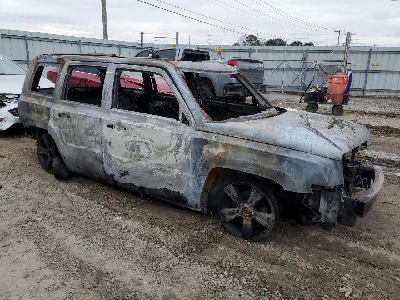 2017 JEEP PATRIOT SP - Image 4