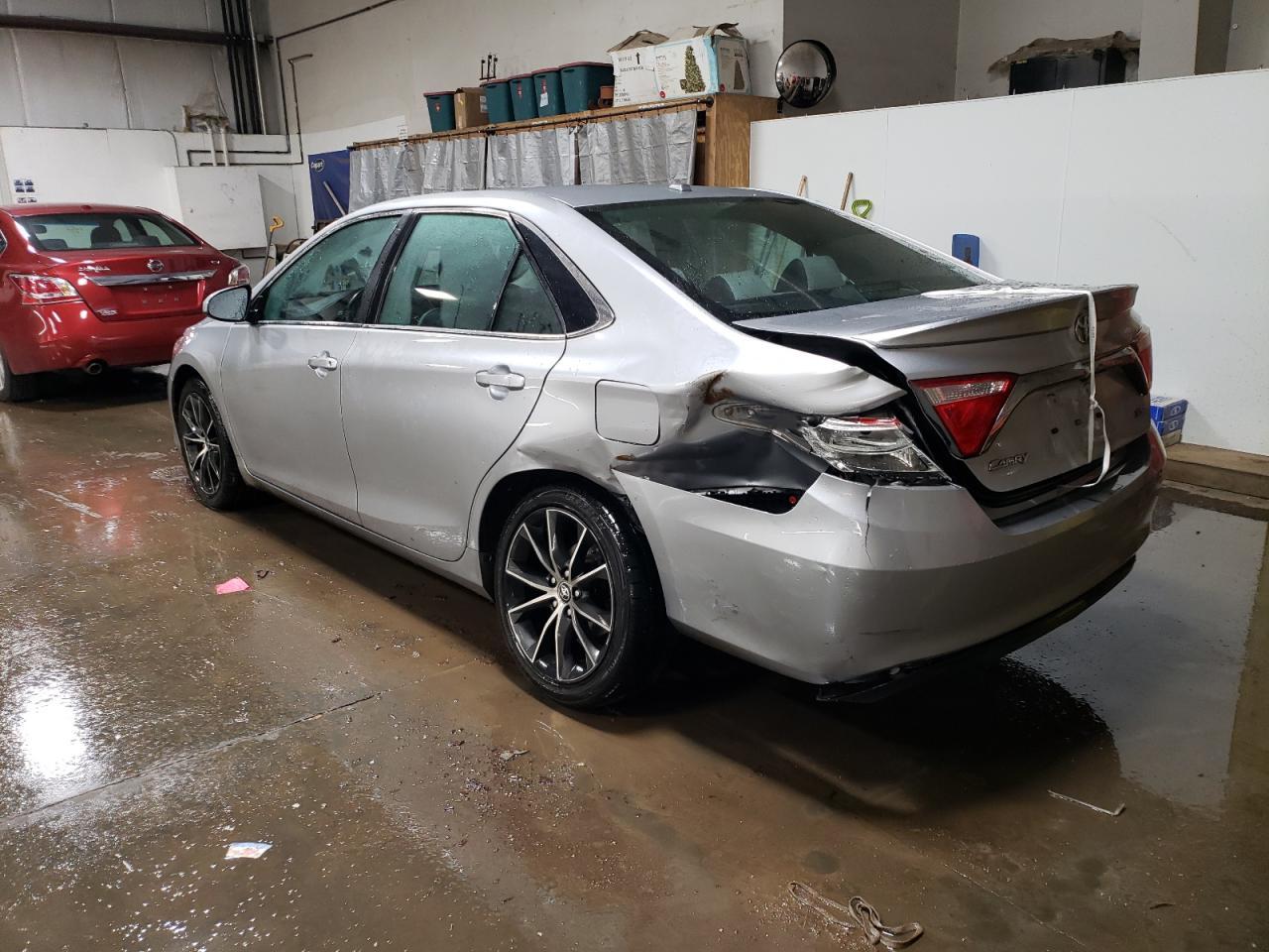 2015 TOYOTA CAMRY LE - Image 2