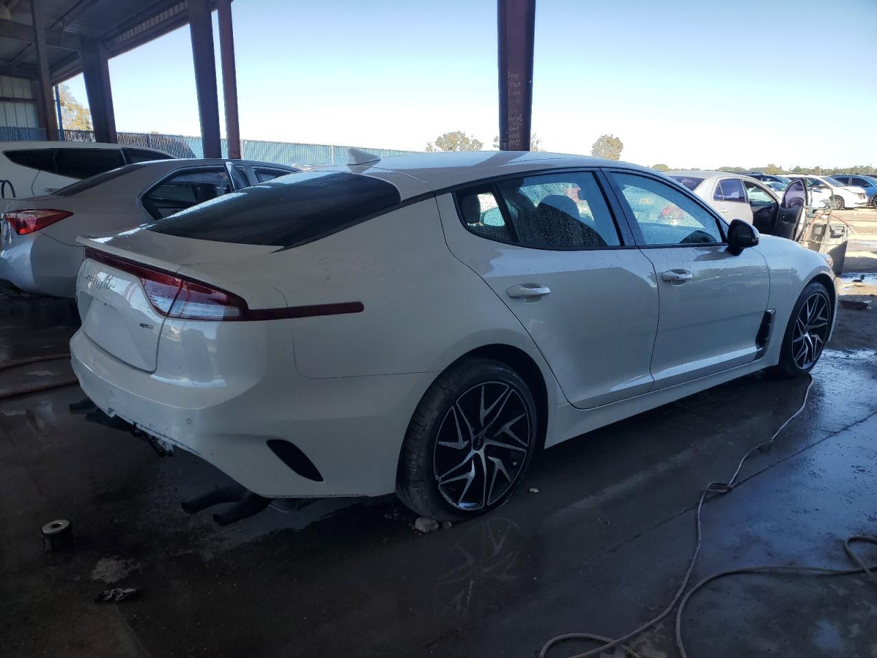 2023 KIA STINGER GT - Image 3