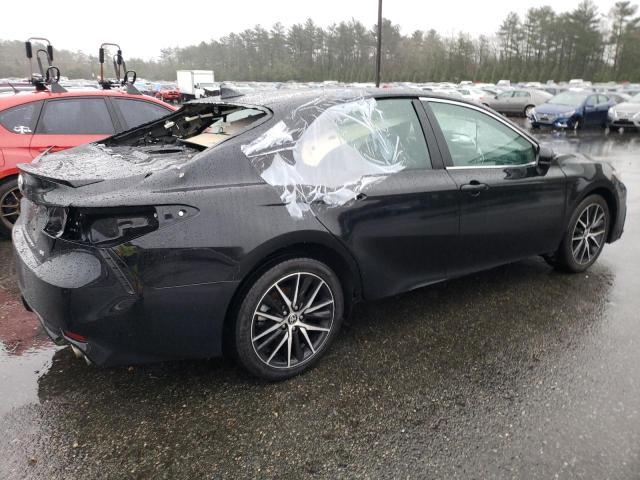 2021 Toyota Camry Se - Фото 3