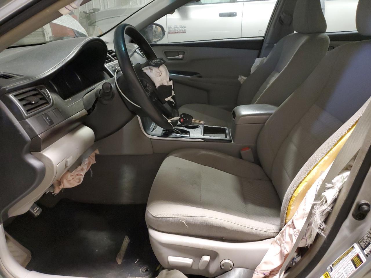 2017 TOYOTA CAMRY LE - Фото 7