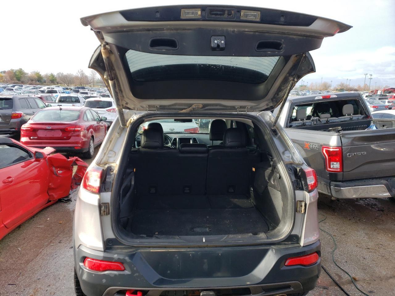 2016 JEEP CHEROKEE T - Фото 6