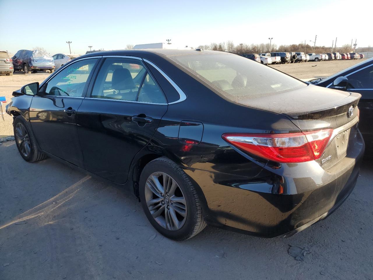 2017 TOYOTA CAMRY LE - Image 2