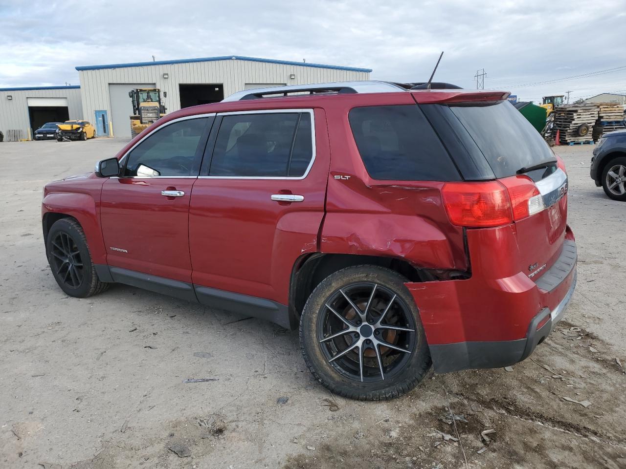 2014 GMC TERRAIN SL - Image 2