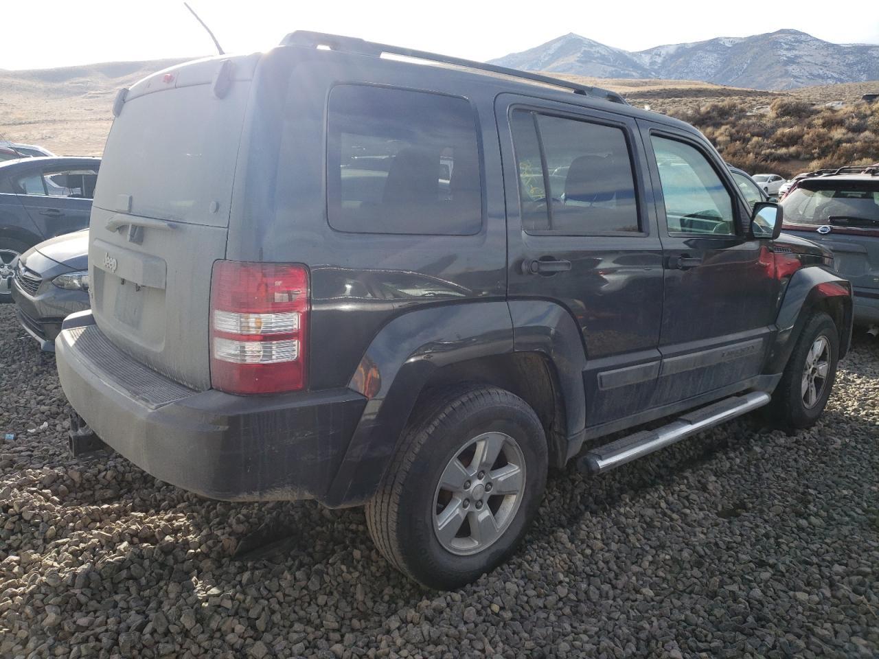 2011 JEEP LIBERTY SP - Фото 3