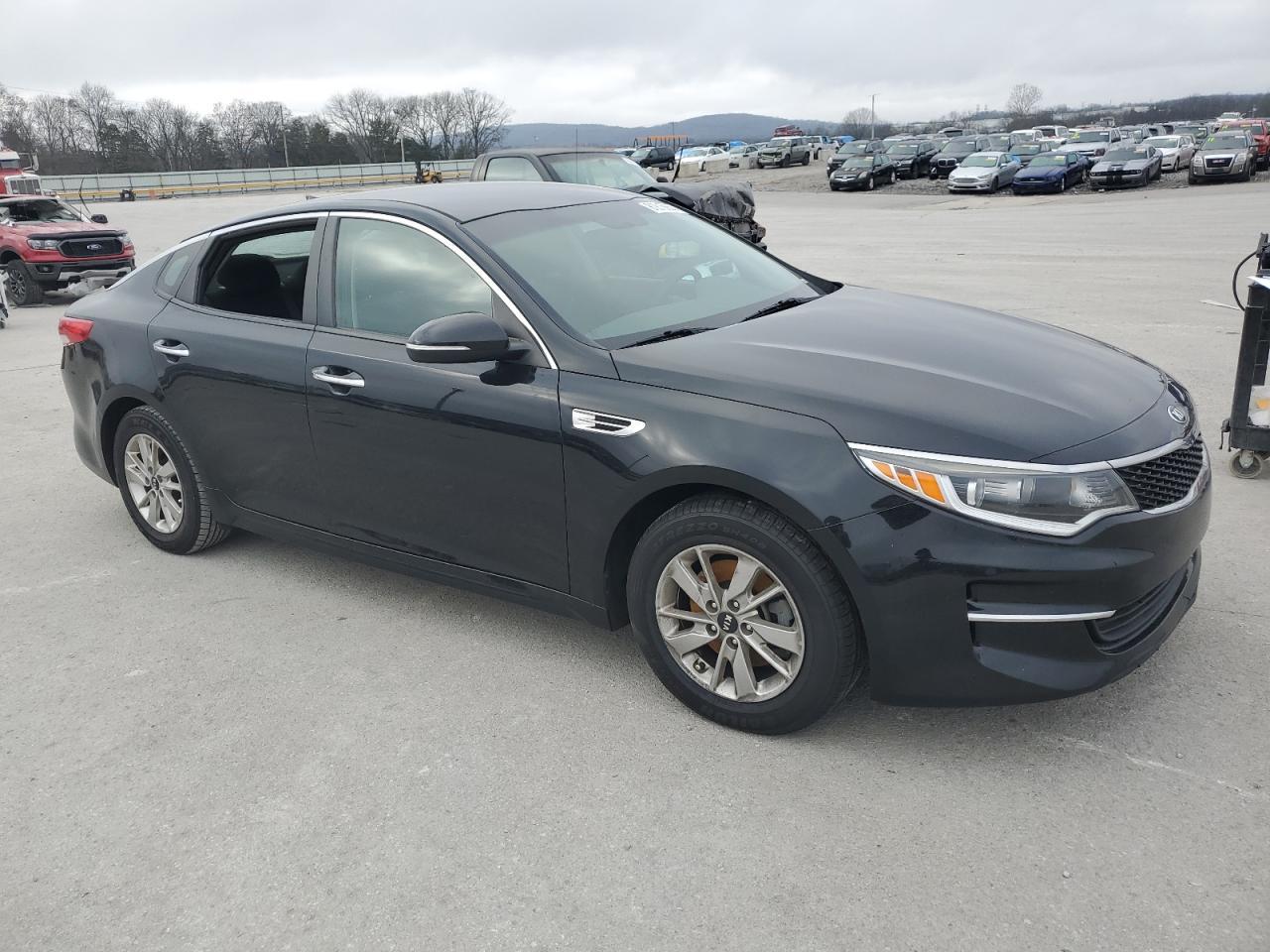 2016 KIA OPTIMA LX - Фото 4