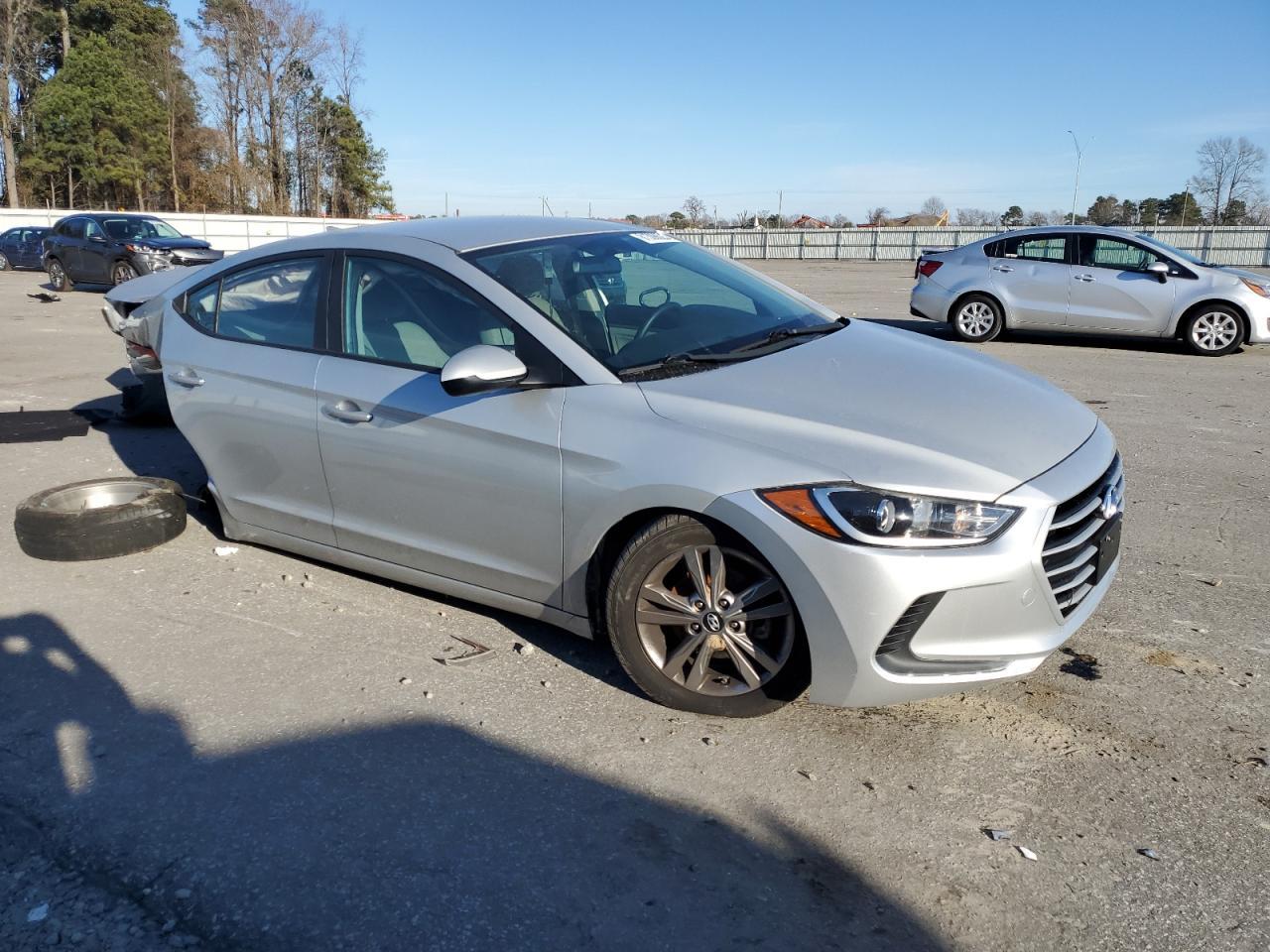 2017 HYUNDAI ELANTRA SE - Фото 4