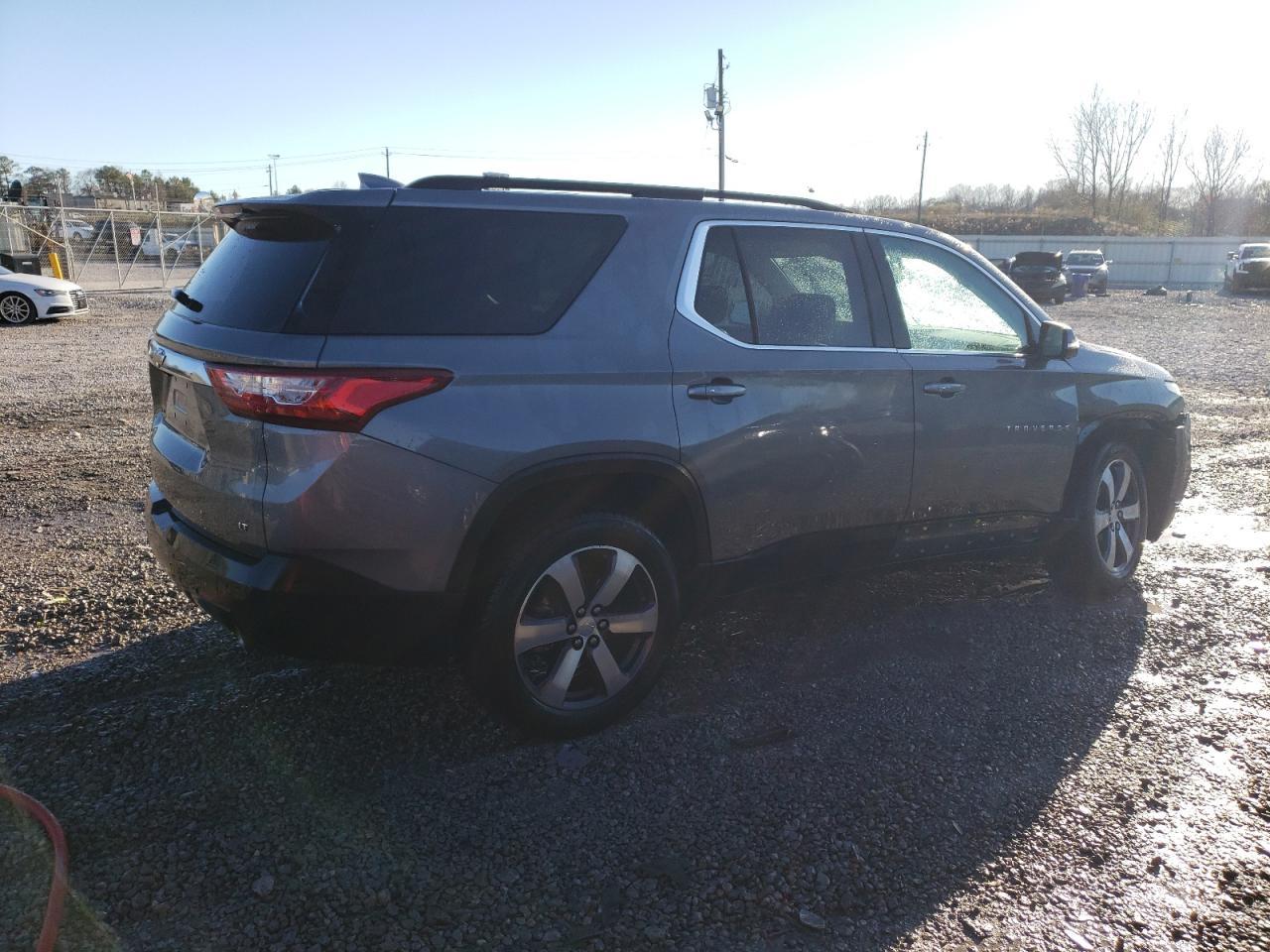 2020 CHEVROLET TRAVERSE L - Фото 3
