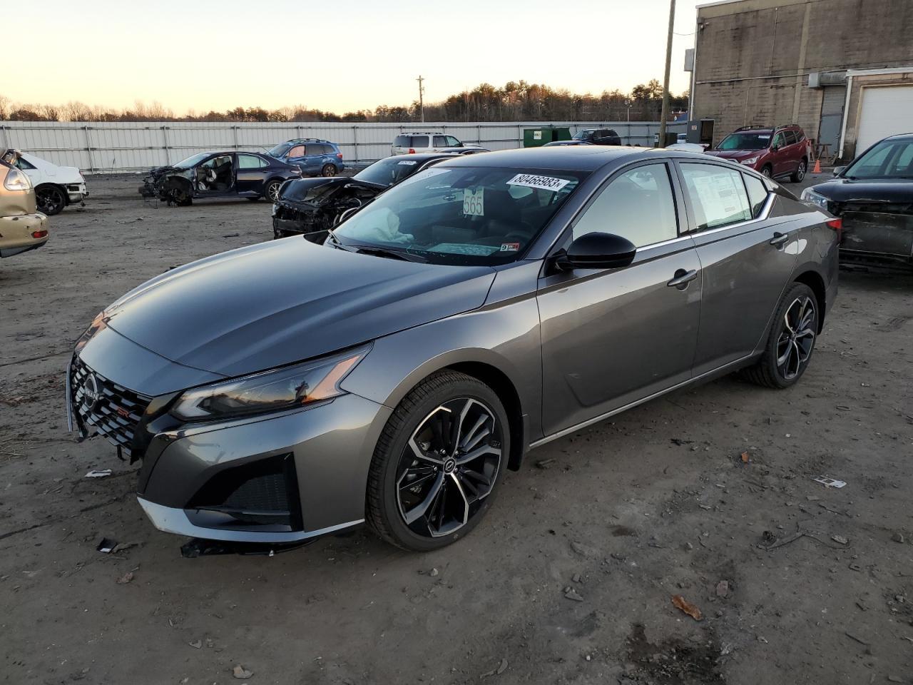 2024 NISSAN ALTIMA SR