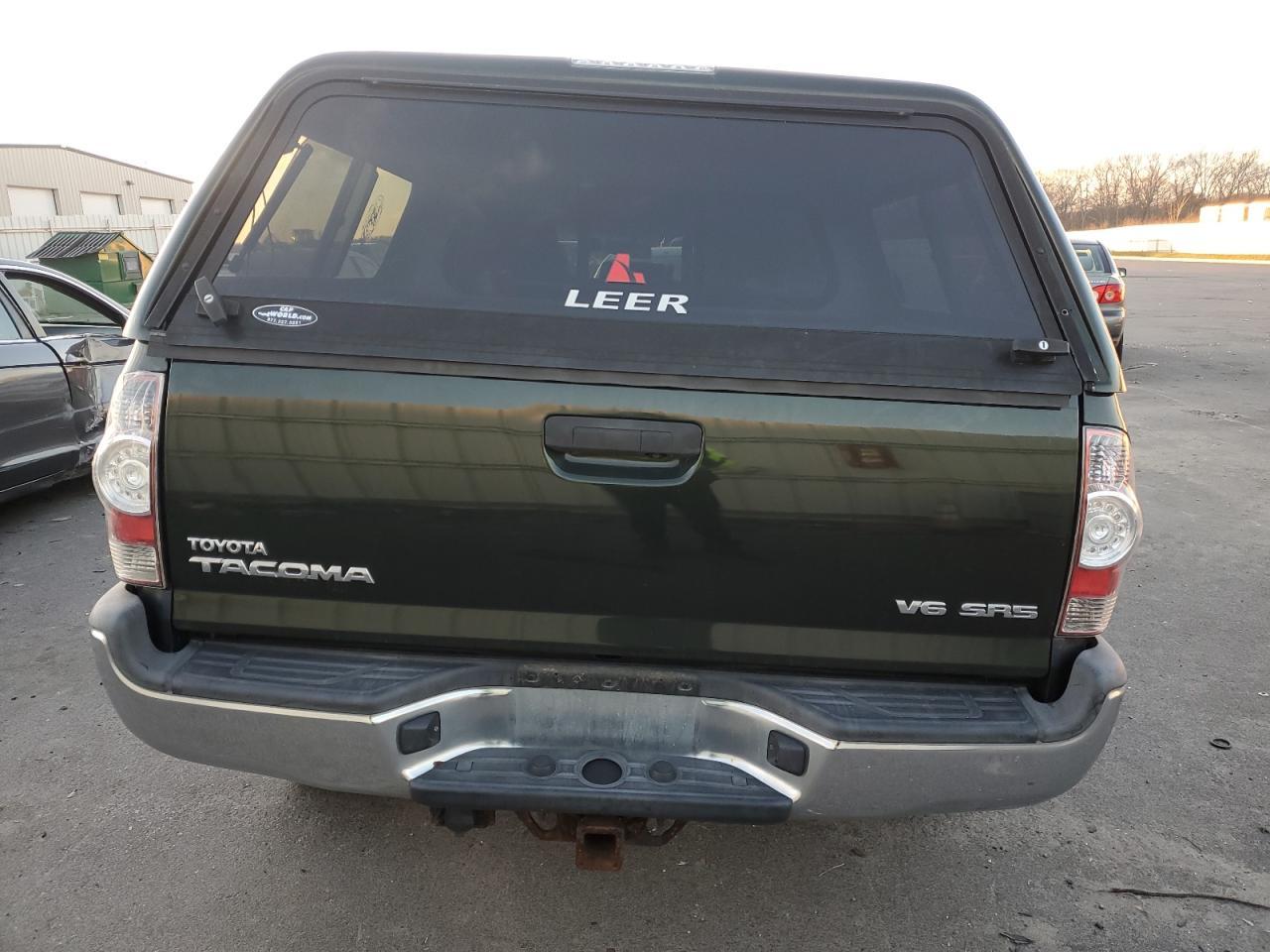 2013 TOYOTA TACOMA DOU - Image 6