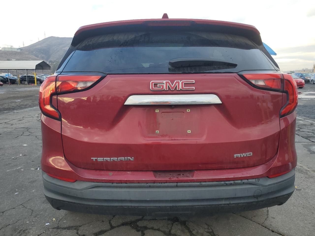 2018 GMC TERRAIN SL - Image 6