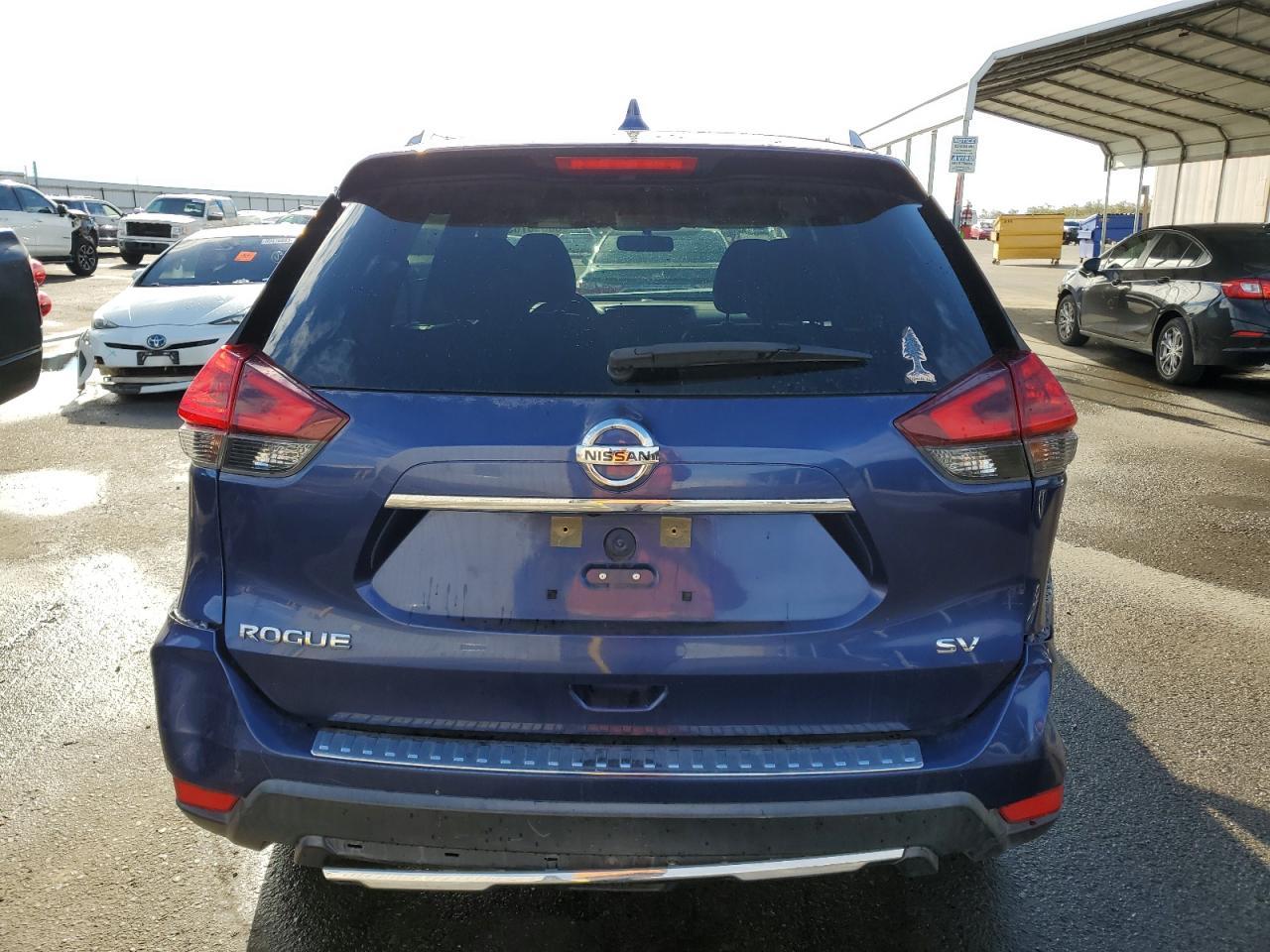 2018 NISSAN ROGUE S - Фото 6