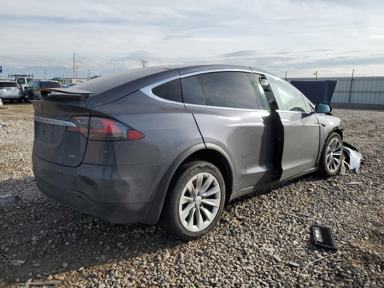 2018 TESLA MODEL X - Фото 3