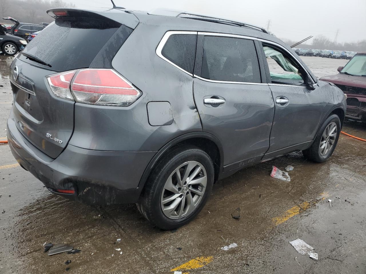 2015 NISSAN ROGUE S - Фото 3