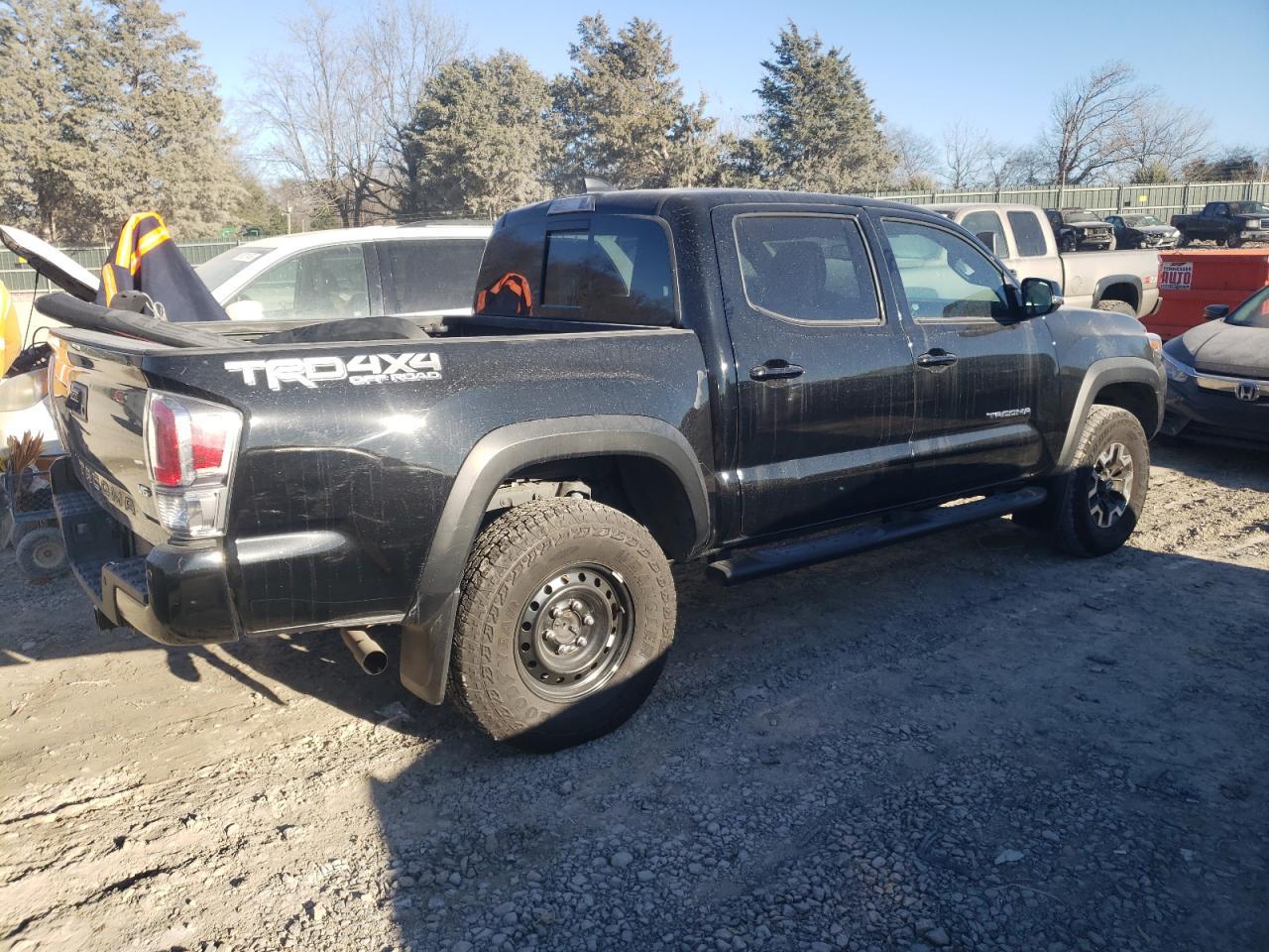 2023 TOYOTA TACOMA DOU - Фото 3