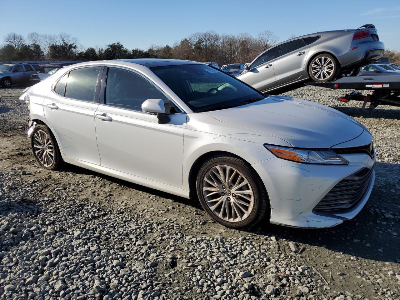 2019 TOYOTA CAMRY XSE - Image 4