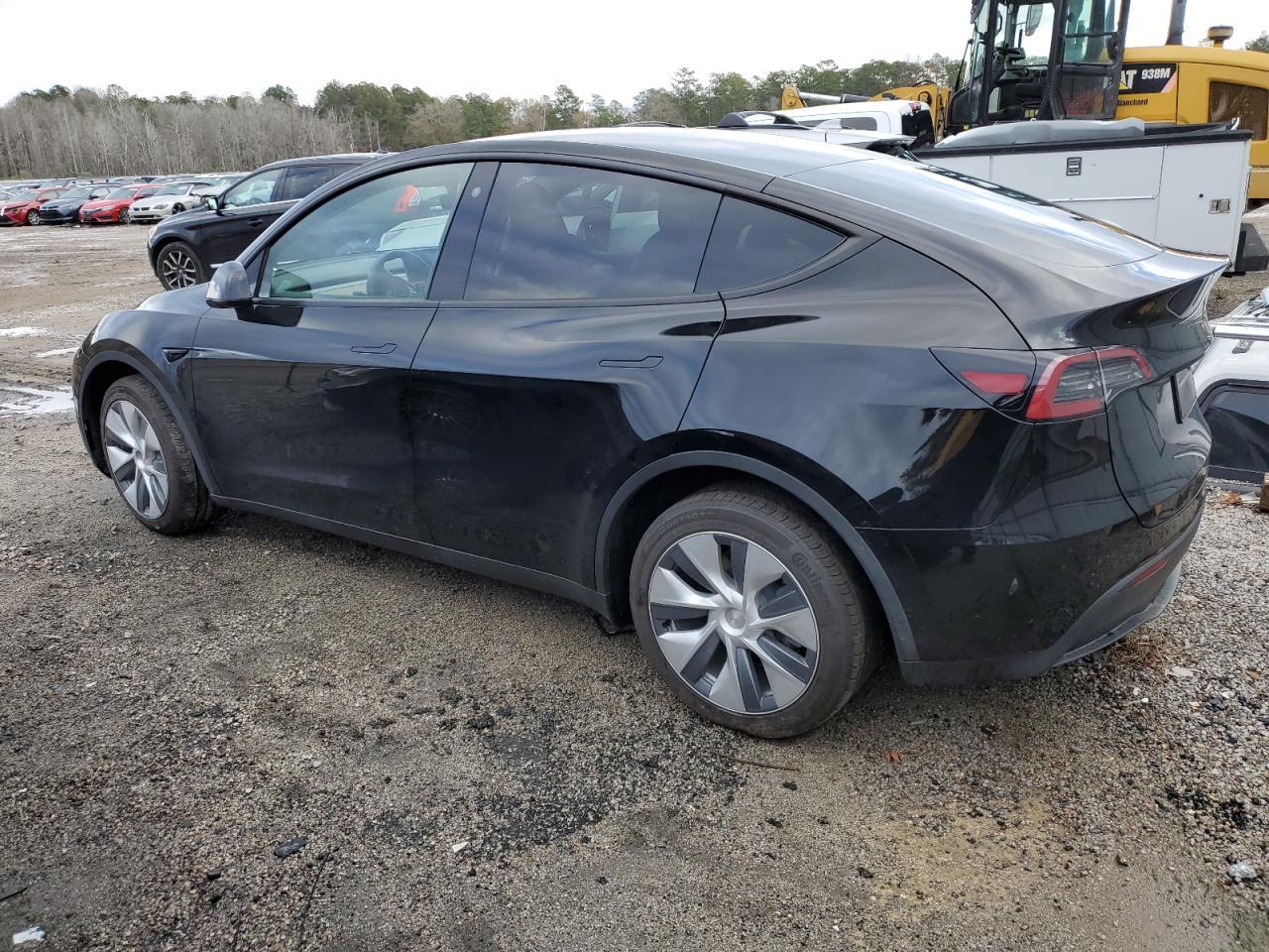 2023 TESLA MODEL Y - Image 2