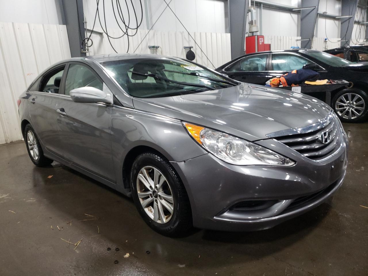 2013 HYUNDAI SONATA GLS - Фото 4