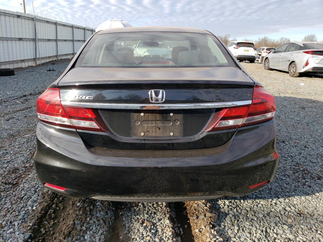 2015 HONDA CIVIC LX - Фото 6